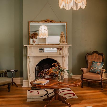 La Cochon Rose Motel Saint Arnaud Екстериор снимка