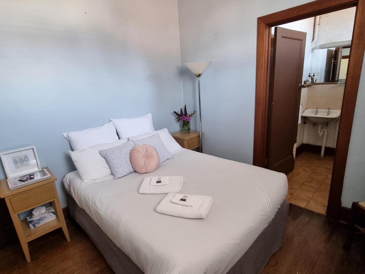 La Cochon Rose Motel Saint Arnaud Екстериор снимка